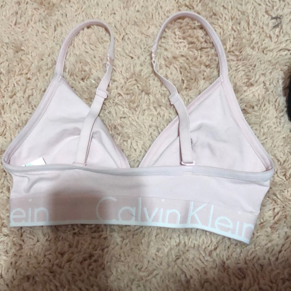 Calvin Klein bra size s - Picture 2 of 4